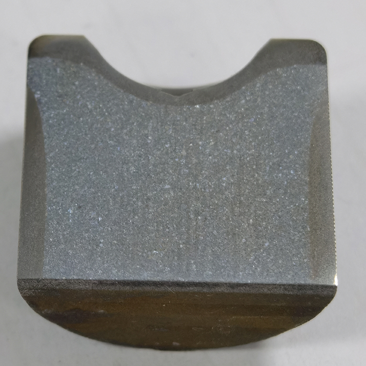 氣門挺柱自動(dòng)數(shù)控淬火設(shè)備